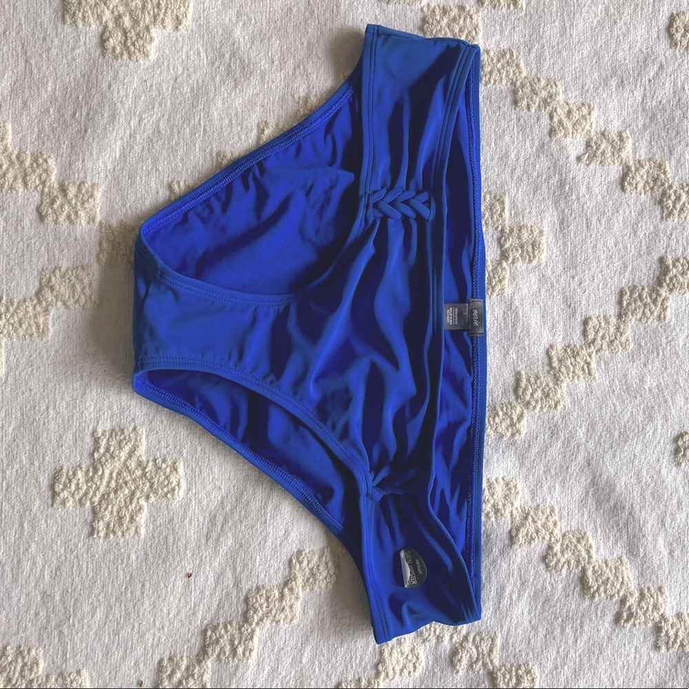 Aerie hipster palm print swim bottoms. Size Large. Never worn.